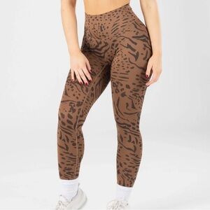 Paragon Reluna crossover sculptseam leaggings jaguar (SOLD OUT ONLINE)